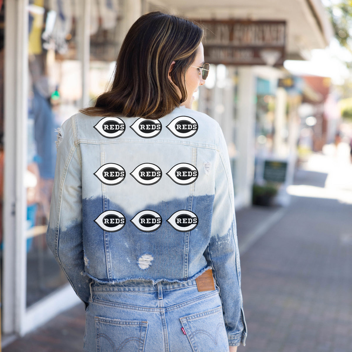 Cincinnati Reds Dip-Dyed Khloe Denim Logo Grid