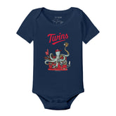 Minnesota Twins Octopus Short Sleeve Snapper