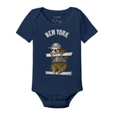 New York Yankees Sloth Short Sleeve Snapper