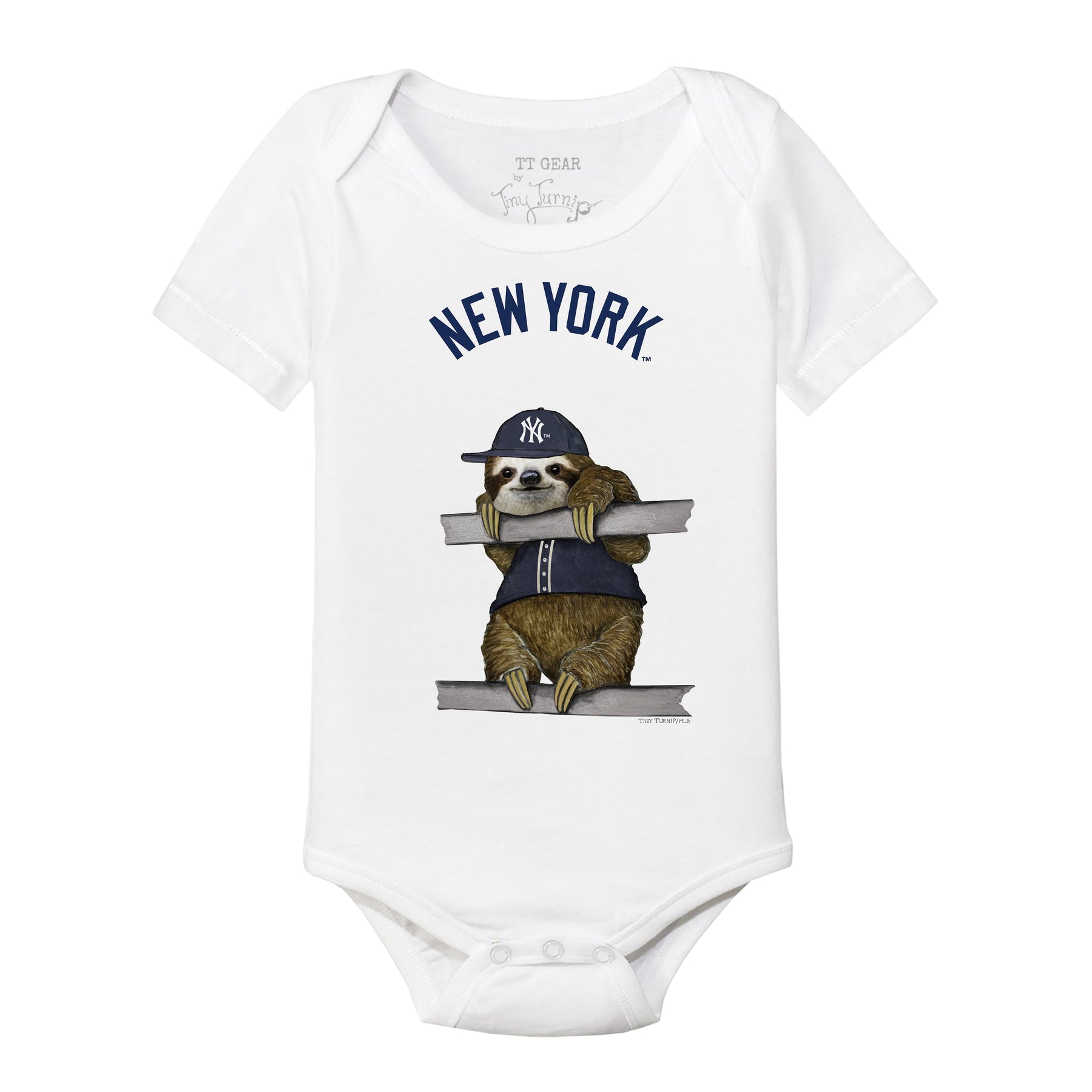 New York Yankees Sloth Short Sleeve Snapper