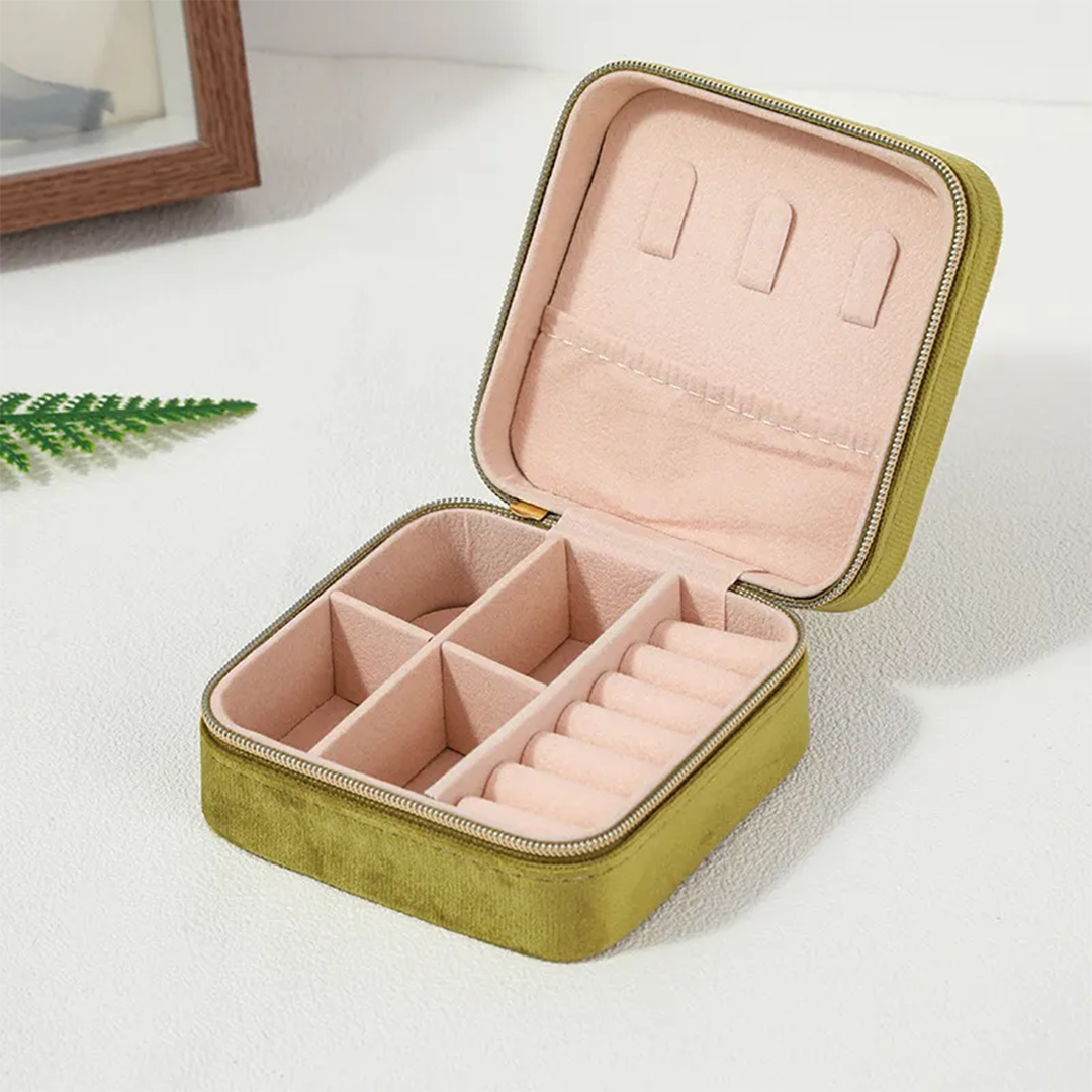 Plush Travel Jewelry Box