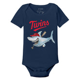 Minnesota Twins Shark Short Sleeve Snapper